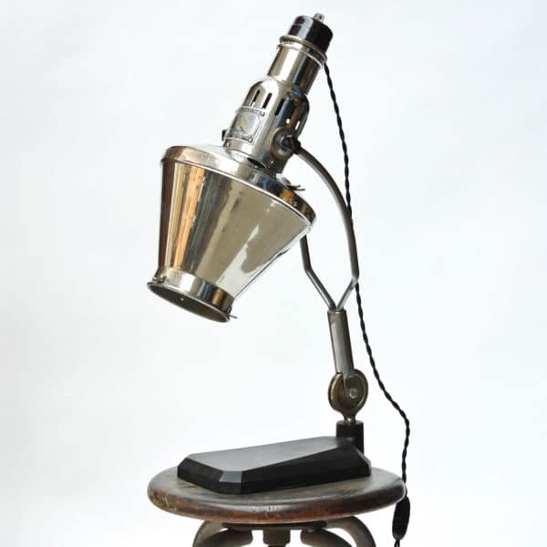 Old medical lamp anciellitude