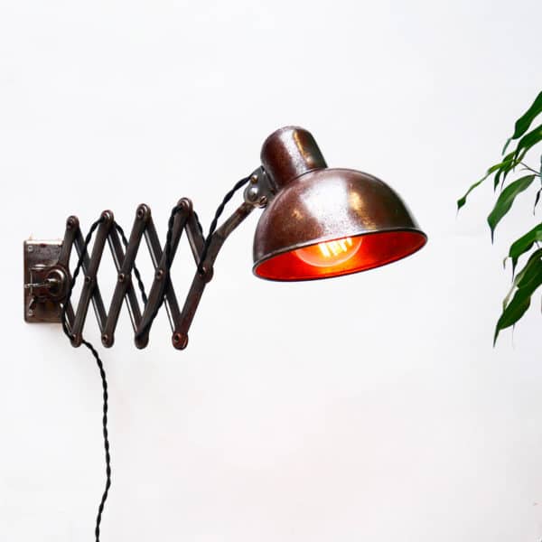 Scissor Wall Lamp Kaiser Idell by  Dell, « Rough »Varnished anciellitude