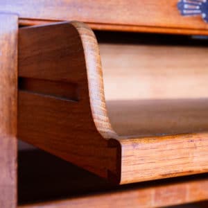 Meuble de métier 4 rideaux anciellitude