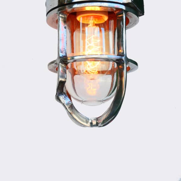 Old Portable Lamp Made of Cast Aluminium anciellitude
