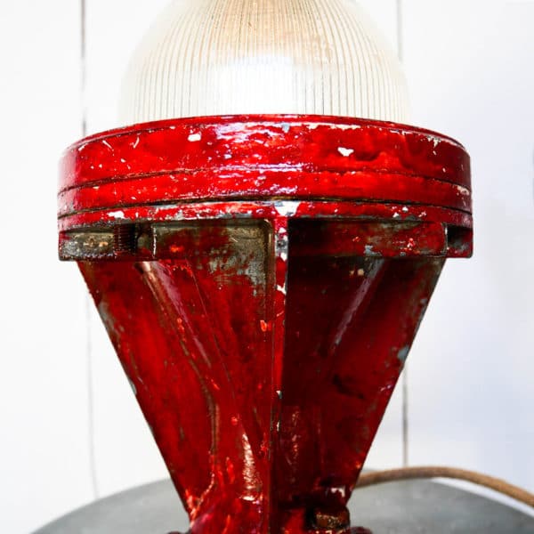 Ancienne lampe « Victor » anciellitude