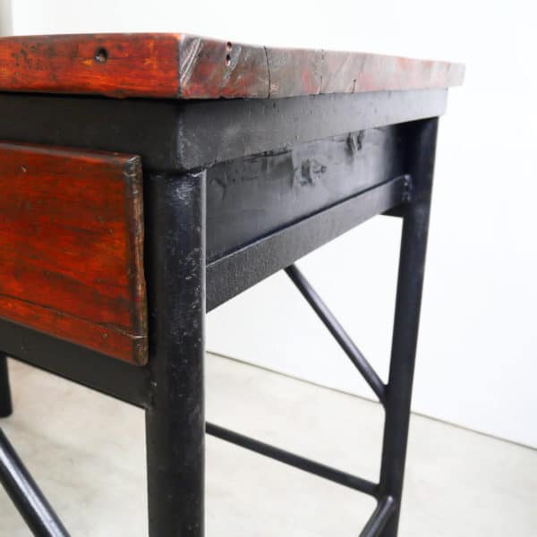 Old workbench with two drawers  anciellitude