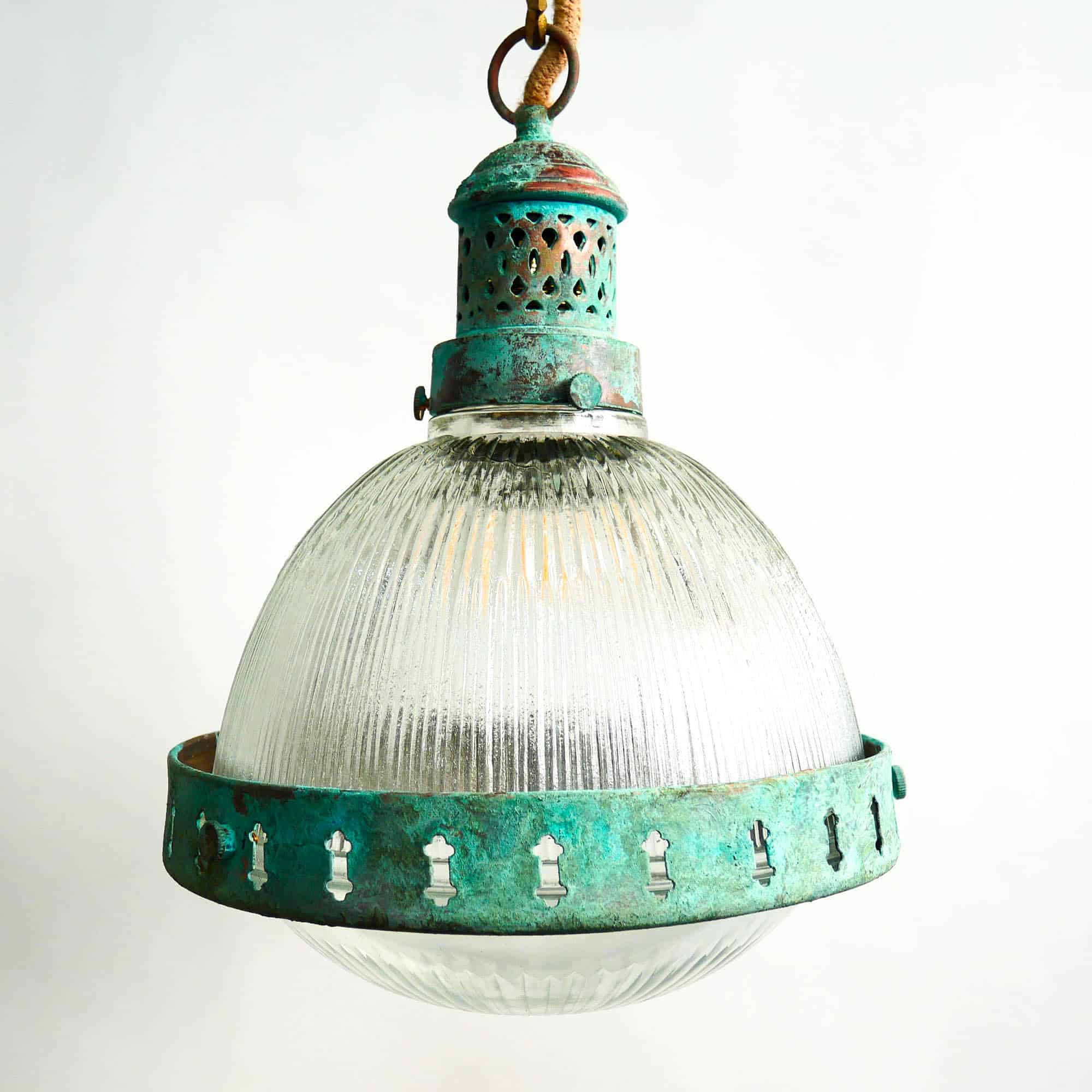 “Jules Verne” Pendant Light with Blue Patina – Small Format anciellitude