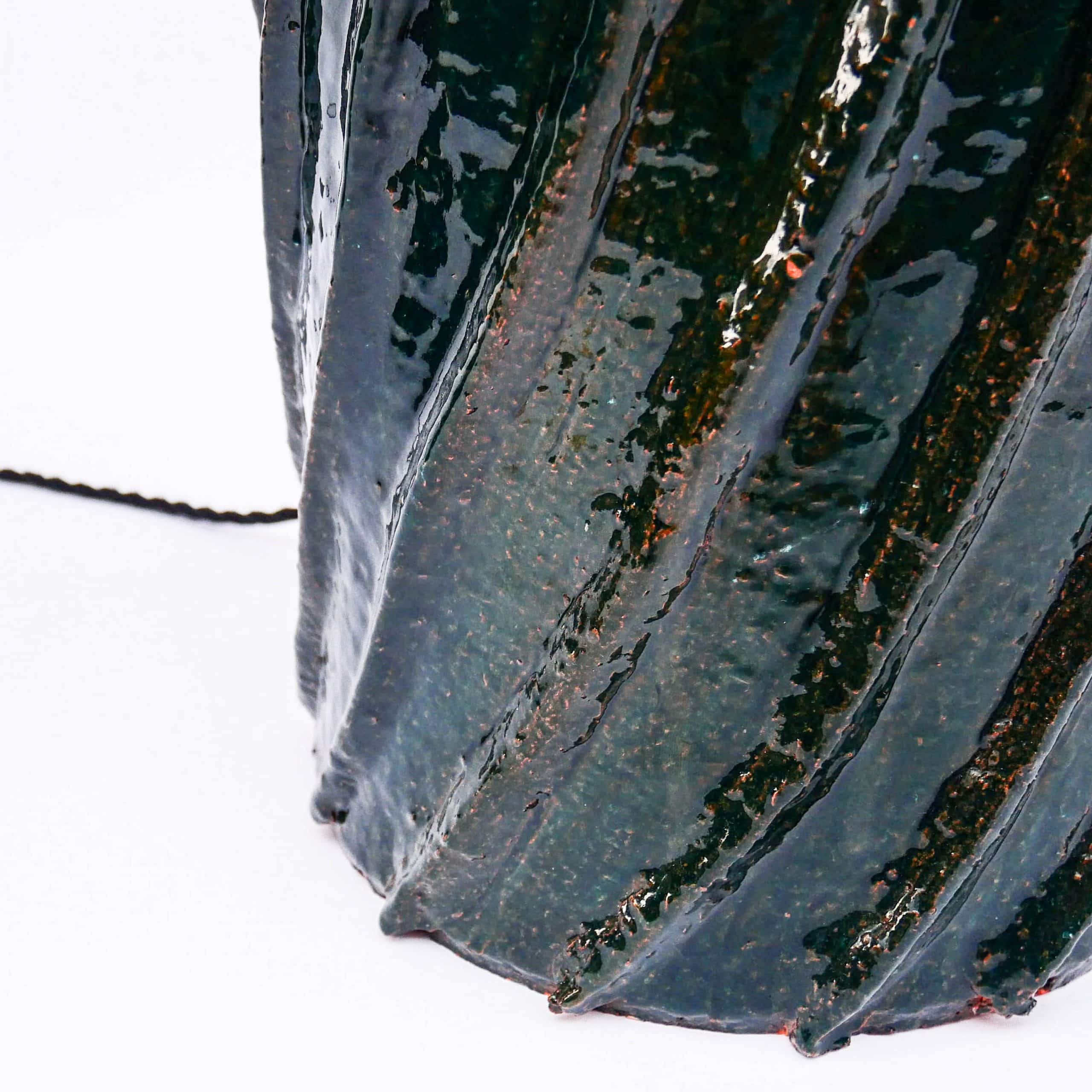 Paire de lampes en terracotta émaillée – Italie, années 1960 anciellitude Paire de lampes en terracotta émaillée – Italie, années 1960 anciellitude