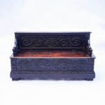 Banc-coffre français ancien en chêne sculpté – Style néo-Renaissance, XIXᵉ siècle anciellitude