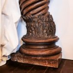 Paire de colonnes salomoniques en bois sculpté et doré – Italie, XVIIᵉ siècle anciellitude