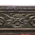 Banc-coffre français ancien en chêne sculpté – Style néo-Renaissance, XIXᵉ siècle anciellitude
