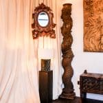 Paire de colonnes salomoniques en bois sculpté et doré – Italie, XVIIᵉ siècle anciellitude