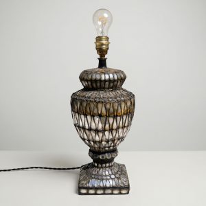 Lampe Balustre Artisanale en Mosaïque de Miroirs et Verre Dépoli – Années 90 ancielitude
