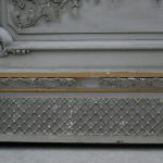 Élément de boiserie ancien en bois sculpté anciellitude