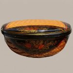 Suite de 6 Boîtes Gigognes en Bambou Tressé et Laque Polychrome – Travail d'Indochine Mi-XXe anciellitude