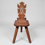 Suite de Six Chaises de Caractère en Noyer Sculpté – Style Néo-Renaissance, Circa 1900 anciellitude