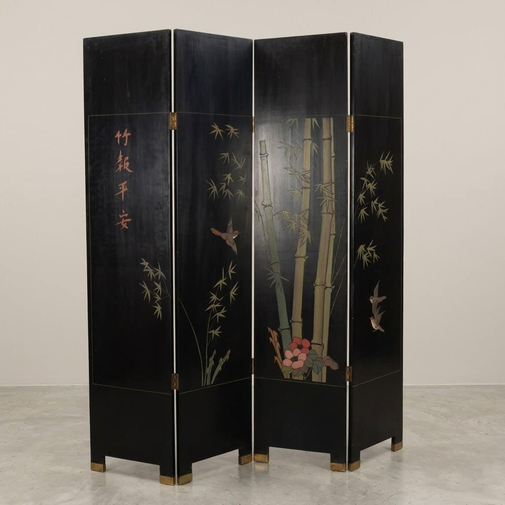 Paravent à quatre feuilles en laque de Chine noire et dorure – milieu du XXe siècle anciellitude
